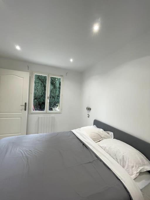 ביוסי-סיינט-ג'ורג' Appartement Cosy Et Moderne Proche De Disneyland מראה חיצוני תמונה